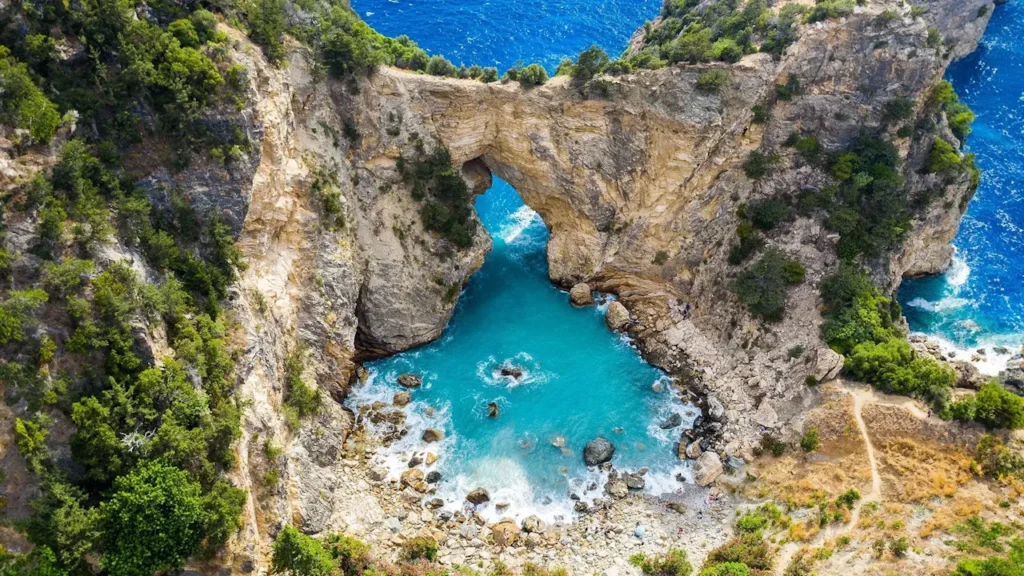Gazipaşa Fayans Ustası – Modern Seramik Uygulamalarıyla Şık Mekânlar